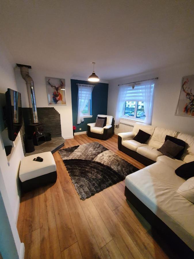 Fort William Lovely Flat Central Location Exterior photo